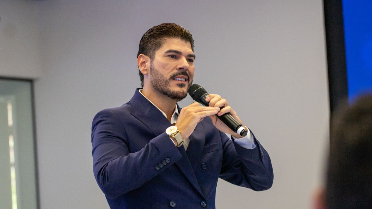 Médico Especialista